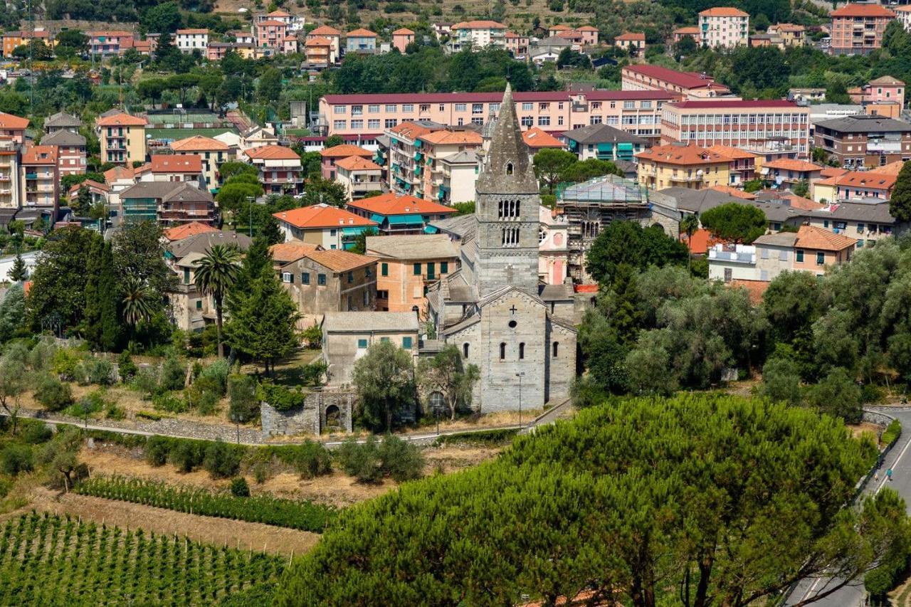 Room In Villa - Room In The Hills With Garden And Sea View San Salvatore  Exterior photo